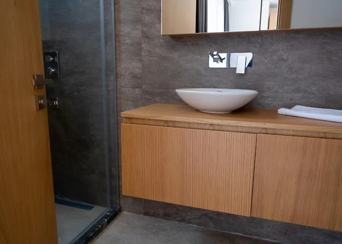 Merkez 4 Odalarbanyolu Villa Çeşme